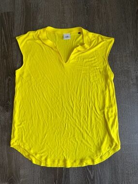 Cabi Yellow Sleeveless V-Neck Top size S